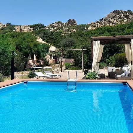Casa Mirto - Villaggio Galanu بيت للعطل